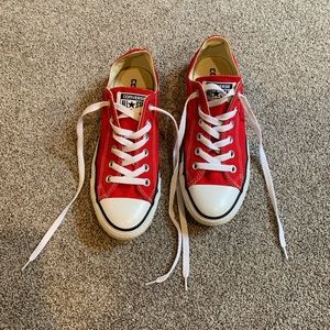 Women’s red converse